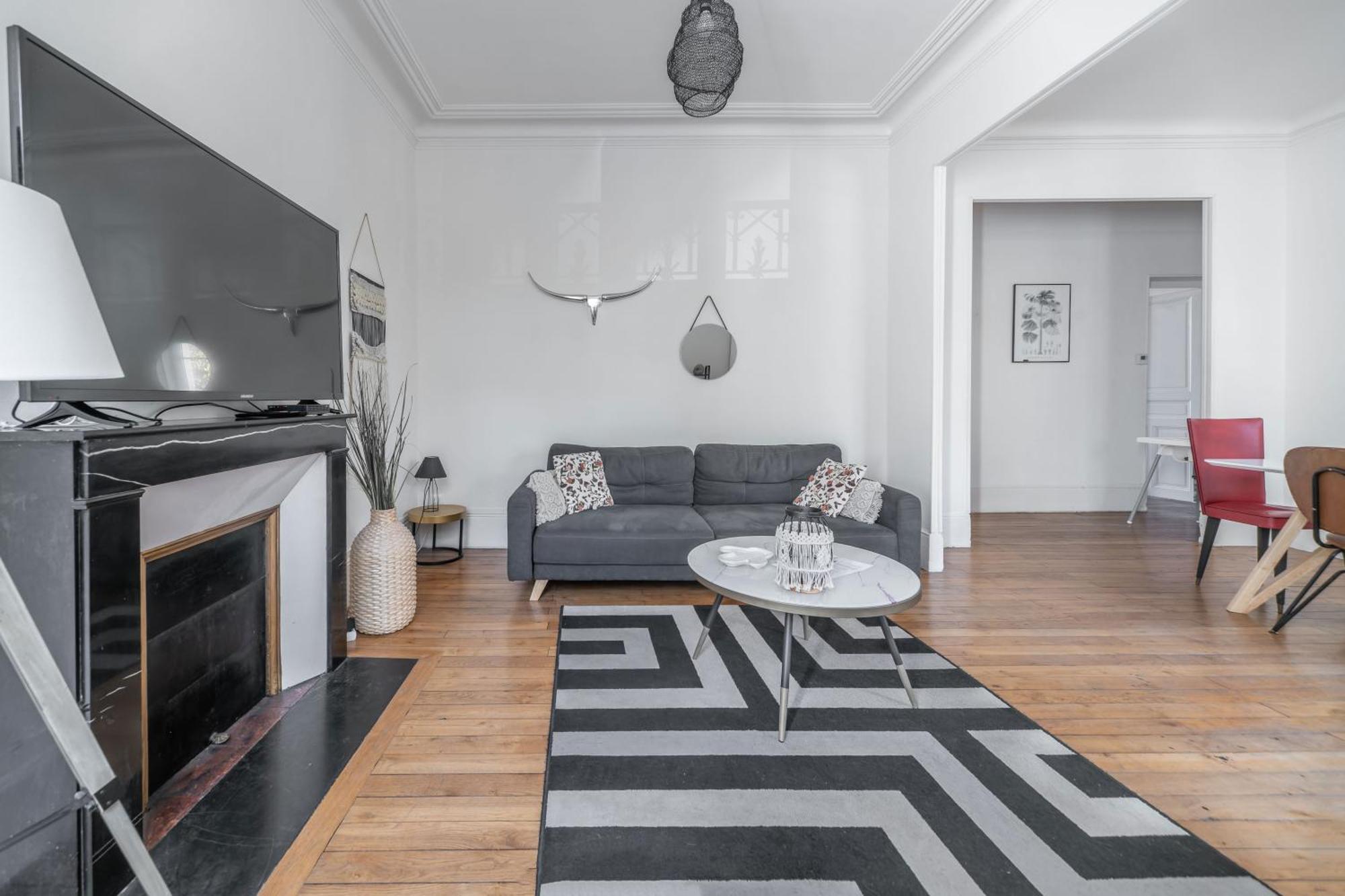 Residence Epinat II - Appartements Centre - Parking Виши Стая снимка