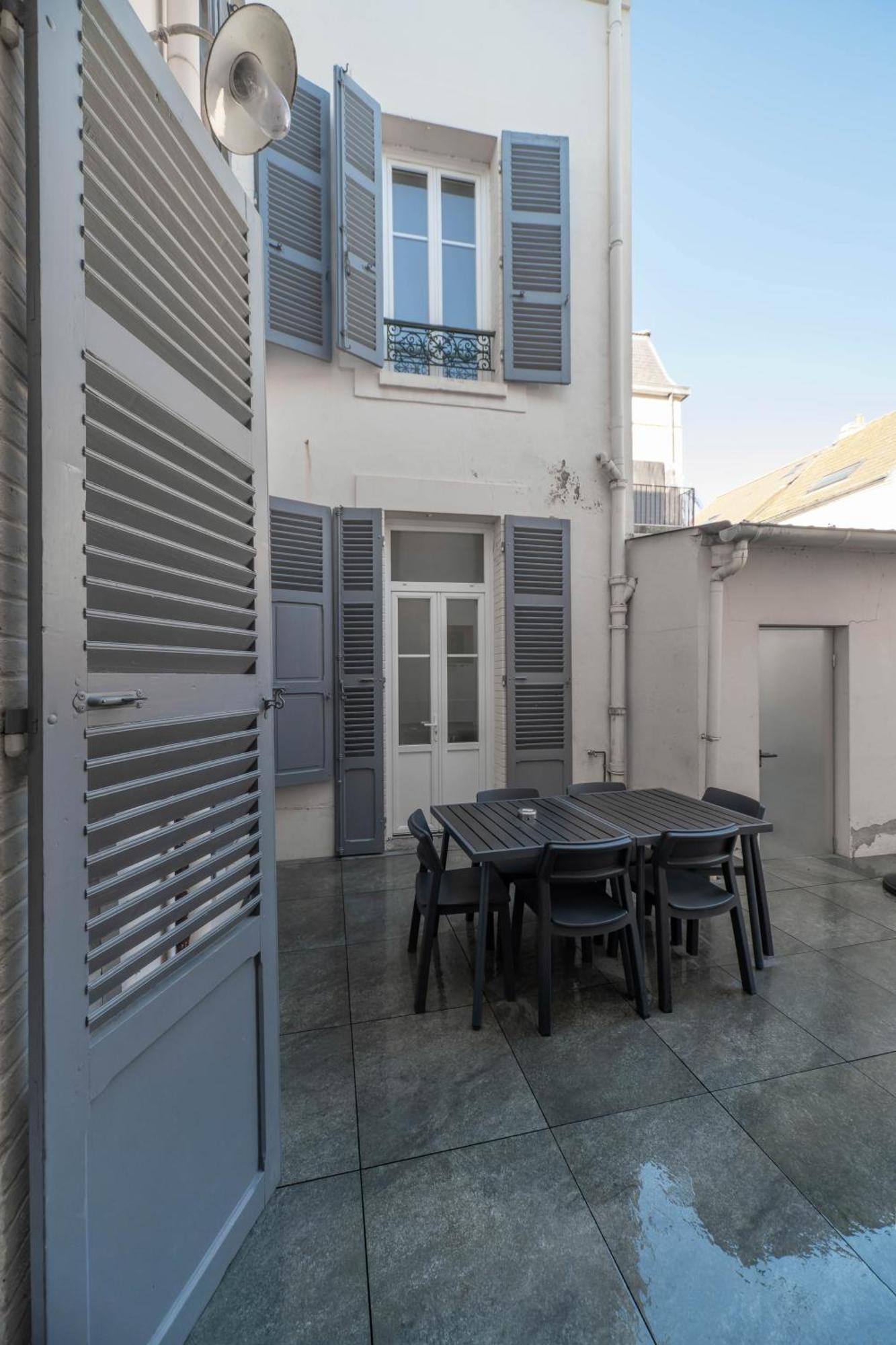 Residence Epinat II - Appartements Centre - Parking Виши Екстериор снимка